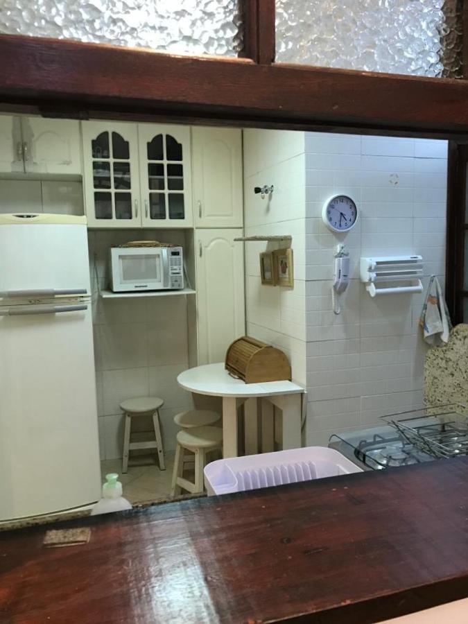 Copacabana, Qto E Sala. Vista Lateral Para O Mar Apartamento *